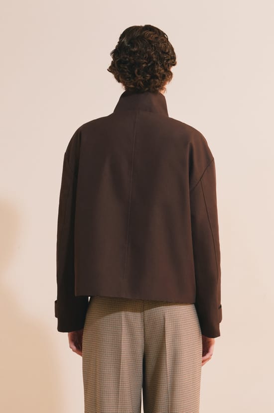 Trench court &agrave; col montant avec coton;${refinementColor}
