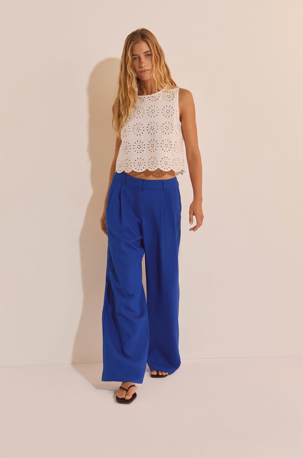 Pantalon fluide;${refinementColor}