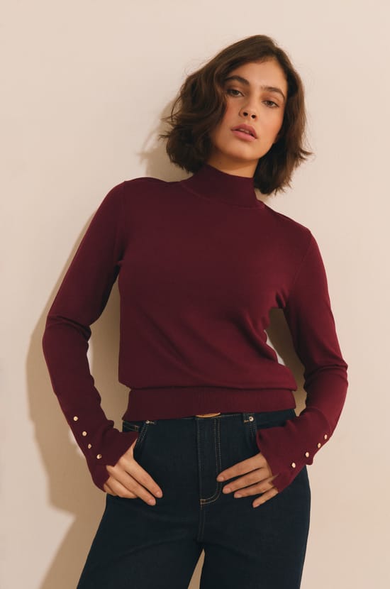 Pull en maille fine &agrave; manches mi-longues;${refinementColor}