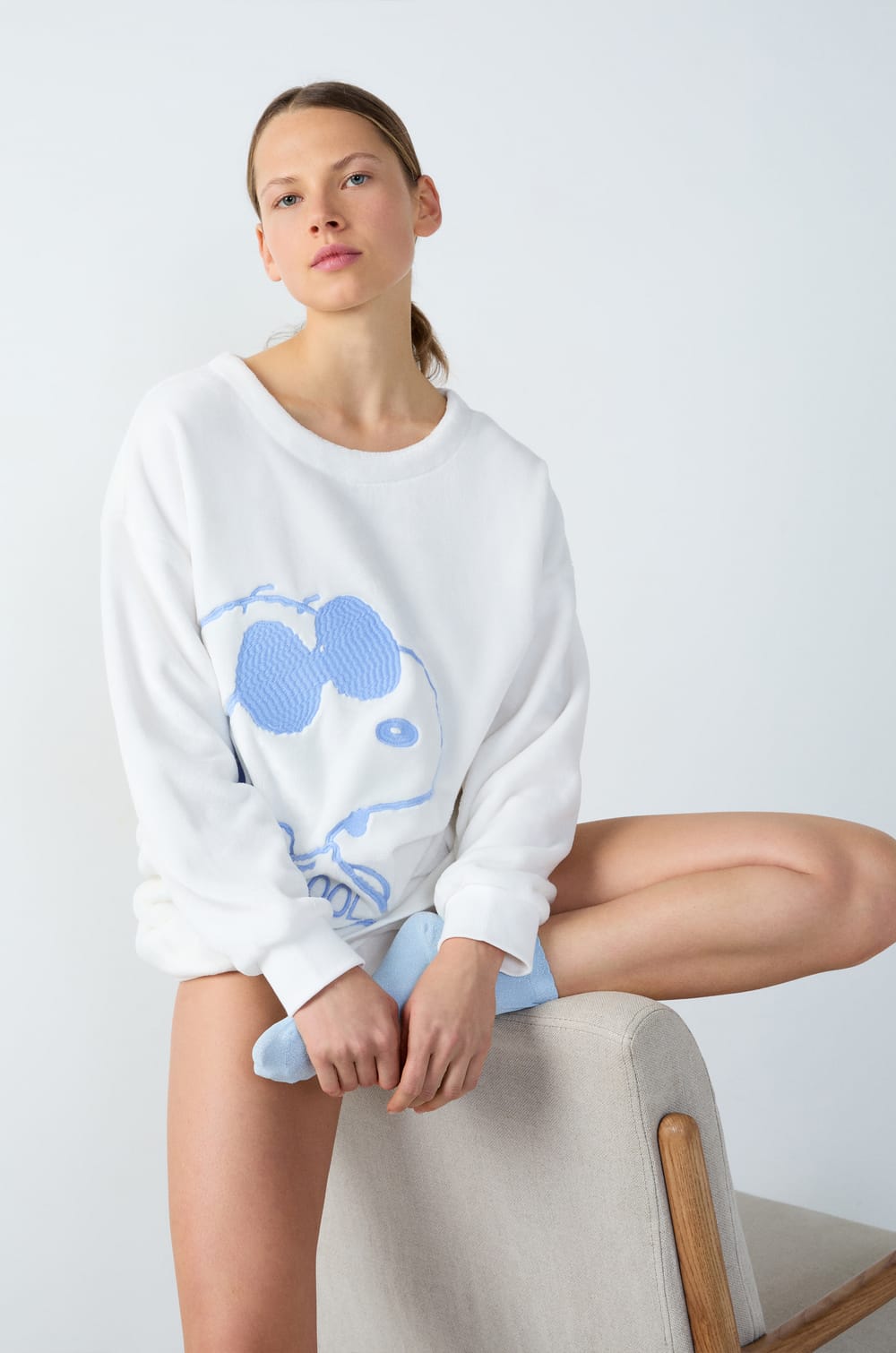 Sweat de pyjama polaire Snoopy Peanuts™;${refinementColor}
