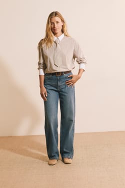 Chemise avec cravate &agrave; rayures;${refinementColor}