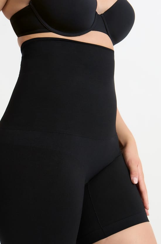 Ultra high-waisted shaping brief - strong support;${refinementColor}