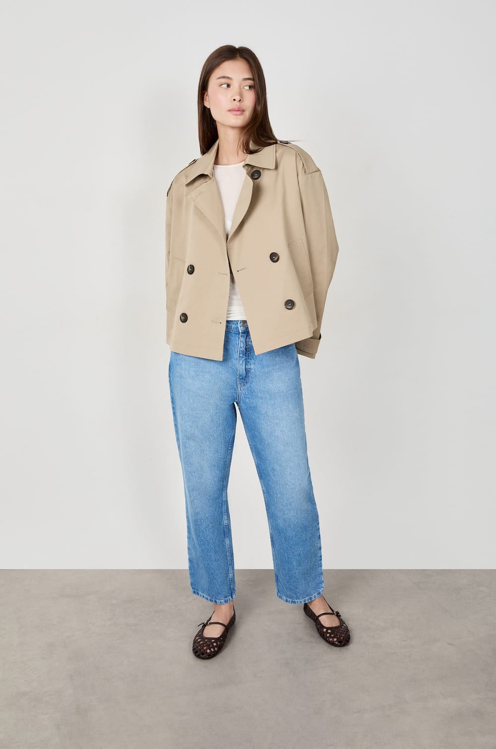 Jean droit;${refinementColor}
