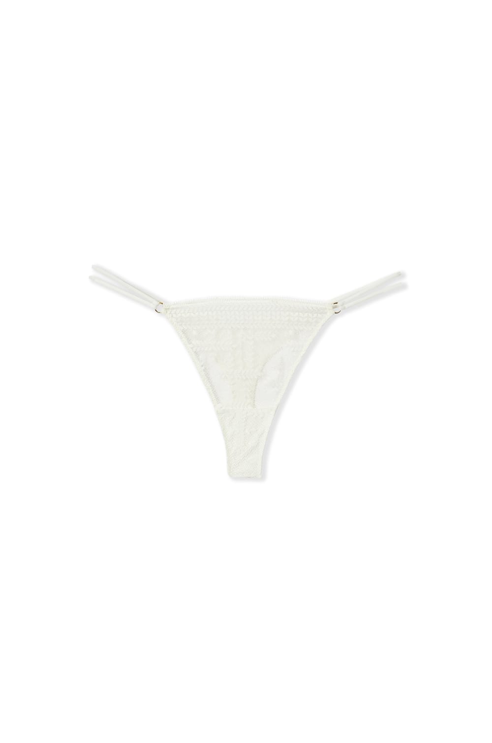 String en dentelle;${refinementColor}