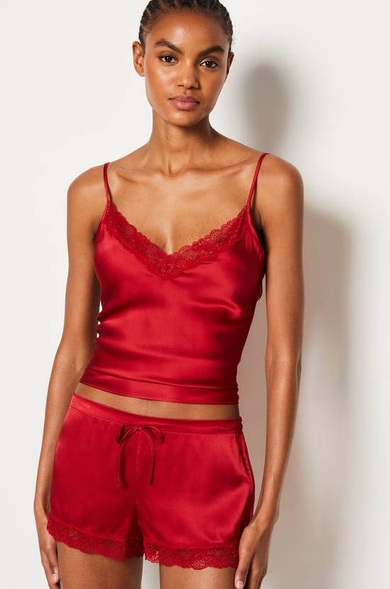 Silk Shorty;${refinementColor}