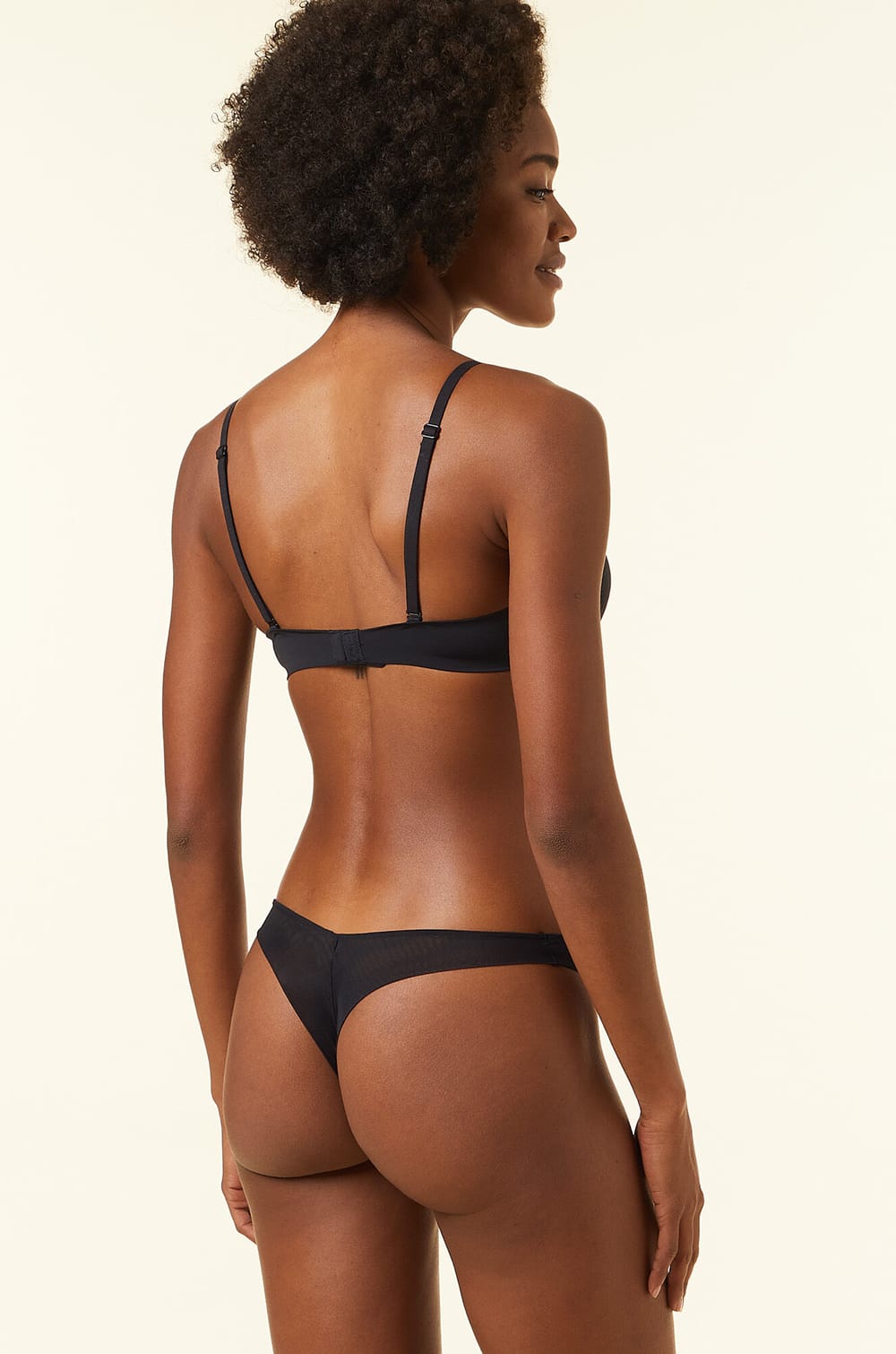 Soutien-gorge N°5 - Coques fines, bonnets A B et C;${refinementColor}