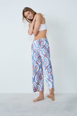 Pantalón de pijama estampado;${refinementColor}