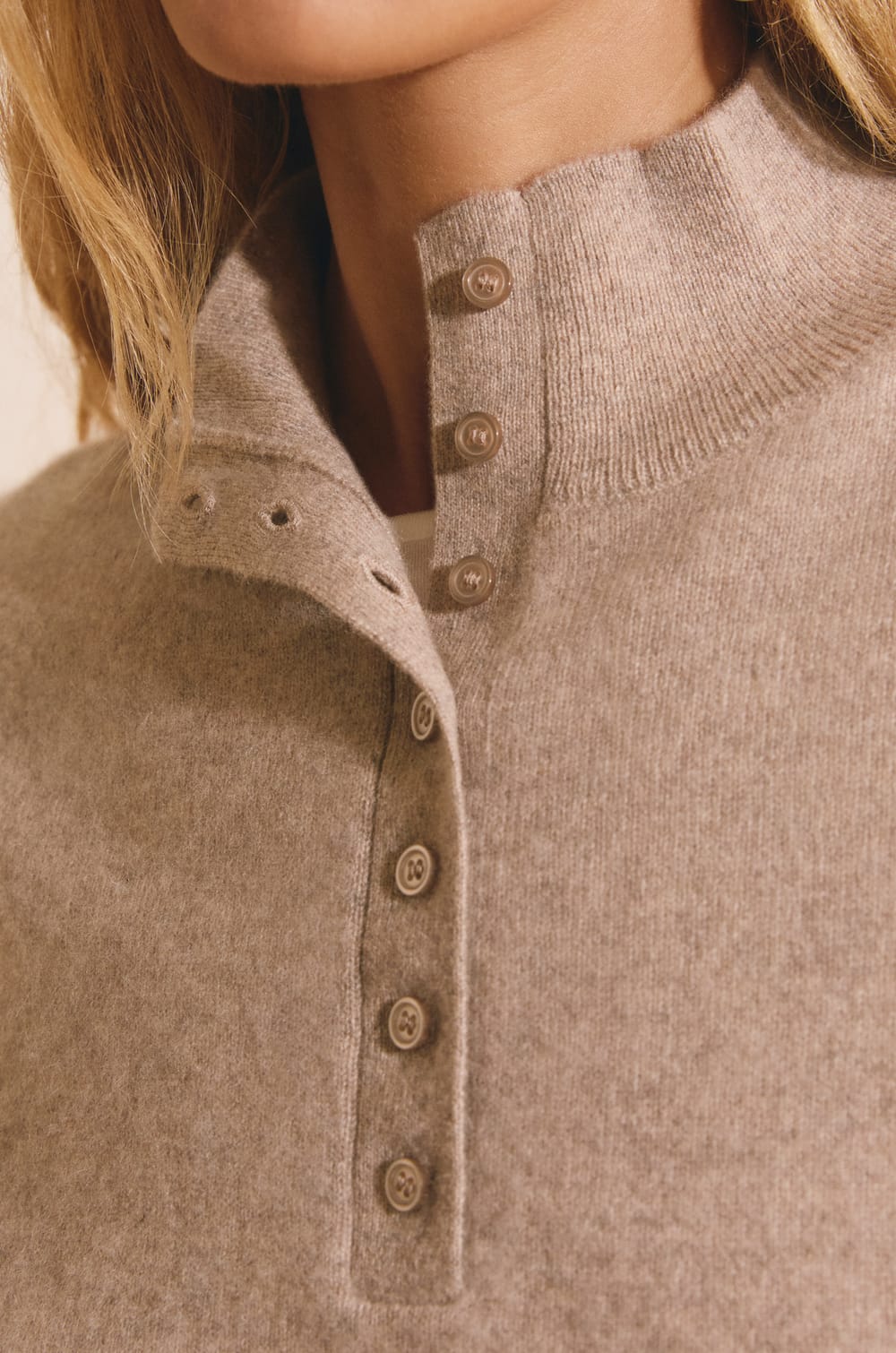 Pull &agrave; manches longues 100% cachemire;${refinementColor}