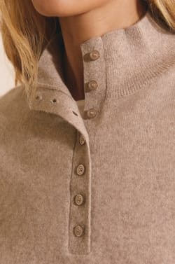 Pull &agrave; manches longues 100% cachemire;${refinementColor}