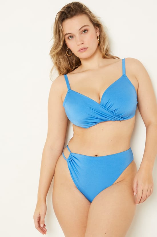 Underwired Triangle Bikini Top;${refinementColor}