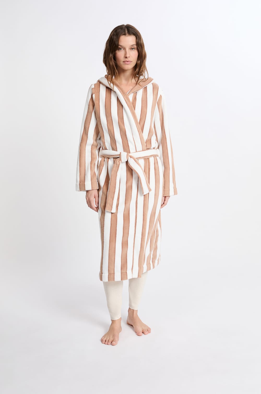 Peignoir mi-long à rayures;${refinementColor}