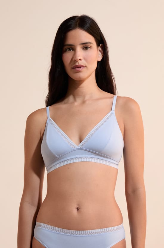 Triangle sans armatures, pads amovibles en coton biologique;${refinementColor}