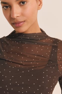 T-shirt manches longues en tulle;${refinementColor}