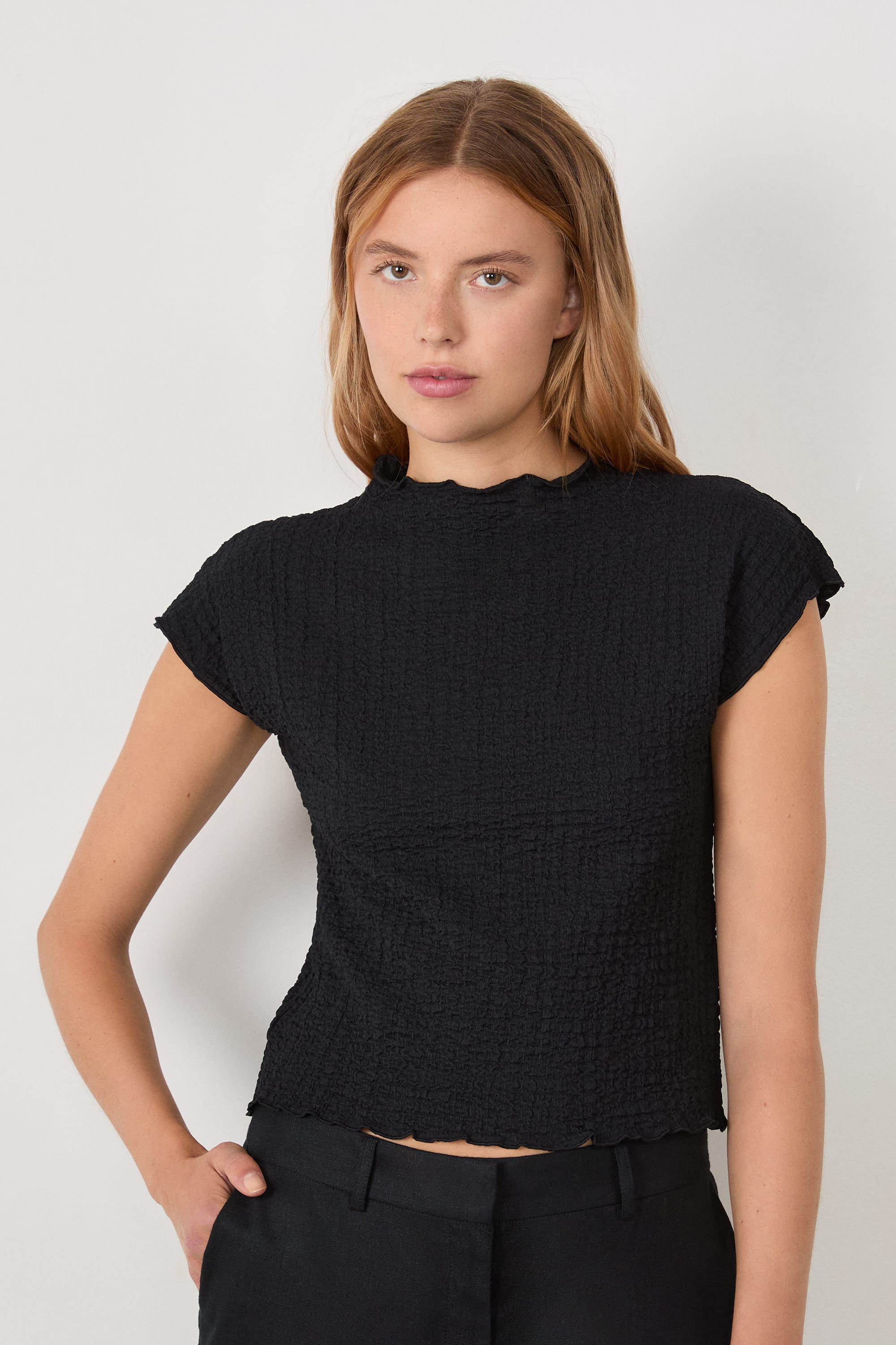 t-shirt manches courtes effet gaufré