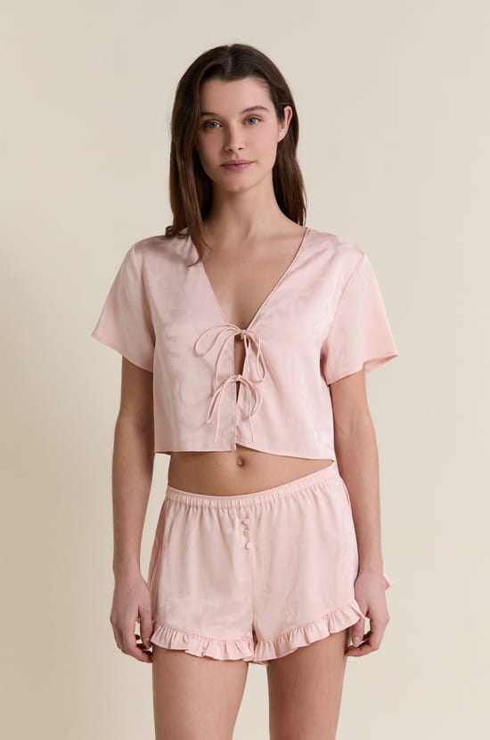 Short de pyjama satin&eacute;;${refinementColor}