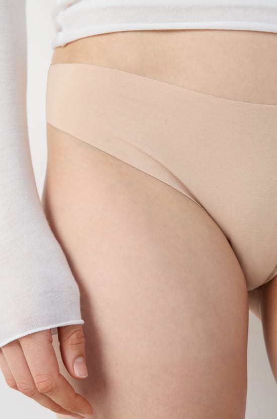 Seamless Cotton Brief;${refinementColor}