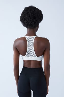 Sujetador deportivo - Sujeción ligera;${refinementColor}