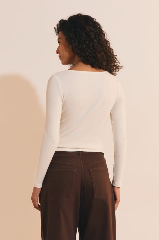 T-shirt col V avec dentelle en coton;${refinementColor}