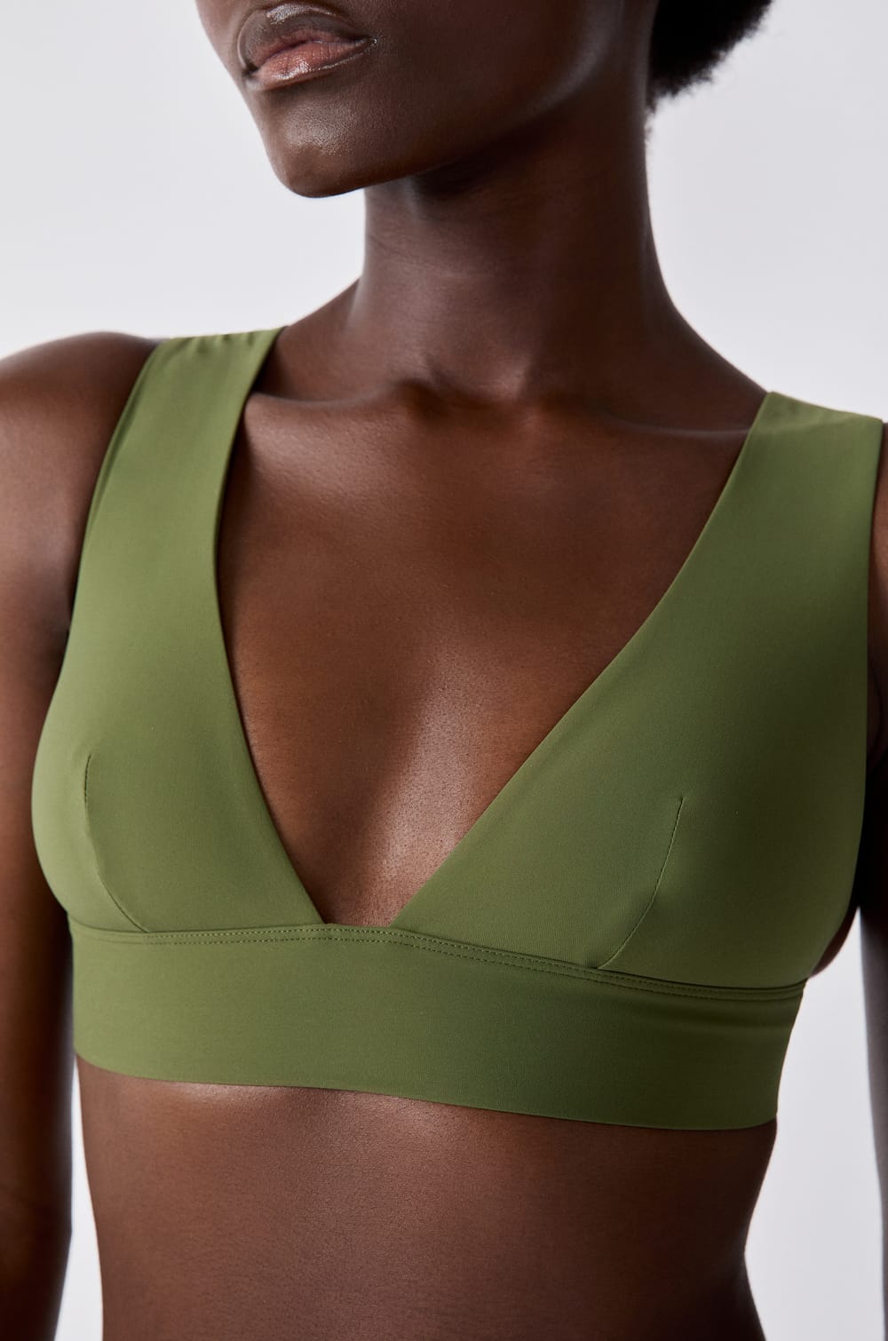 Triangle Bikini Top;${refinementColor}