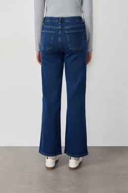 Pantalón vaquero recto de algodón;${refinementColor}