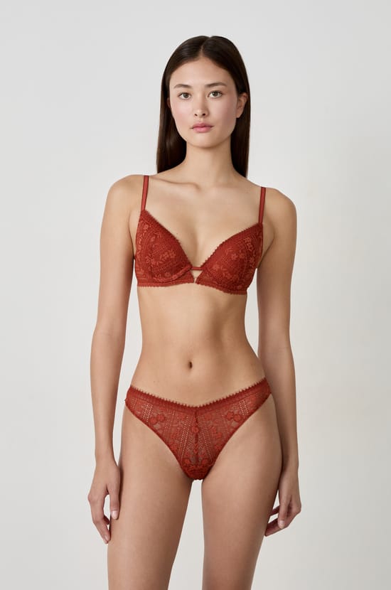 Lace Tanga;${refinementColor}