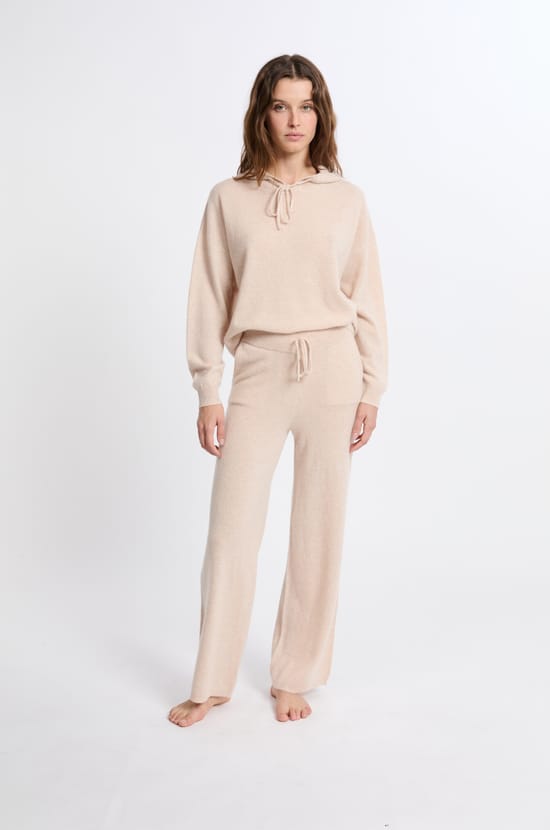 Pull à capuche en cachemire;${refinementColor}