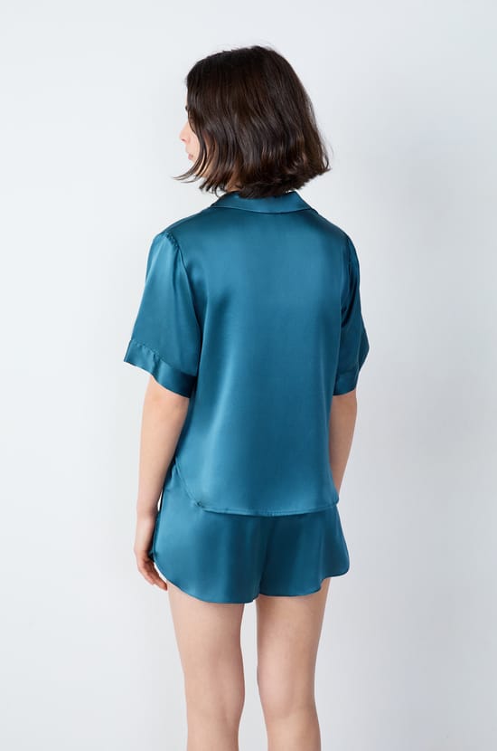 Short-sleeved silk pyjama shirt;${refinementColor}