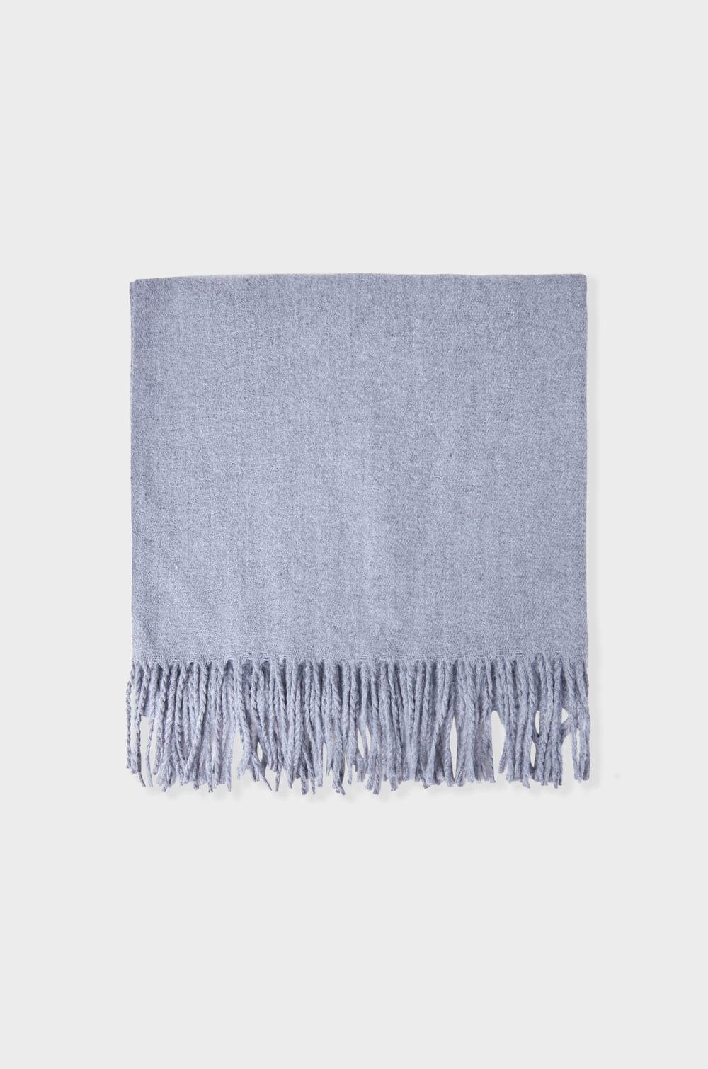 Scarf with fringes;${refinementColor}