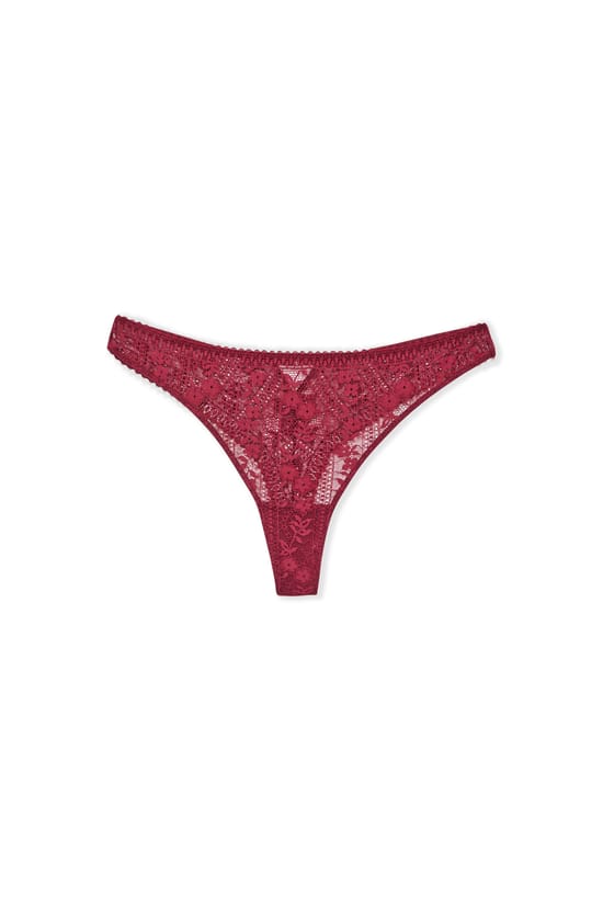 Tanga en dentelle;${refinementColor}