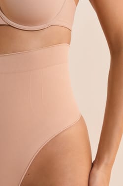 String taille haute sculptant;${refinementColor}