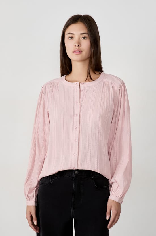 Camisa de manga larga con bordados;${refinementColor}