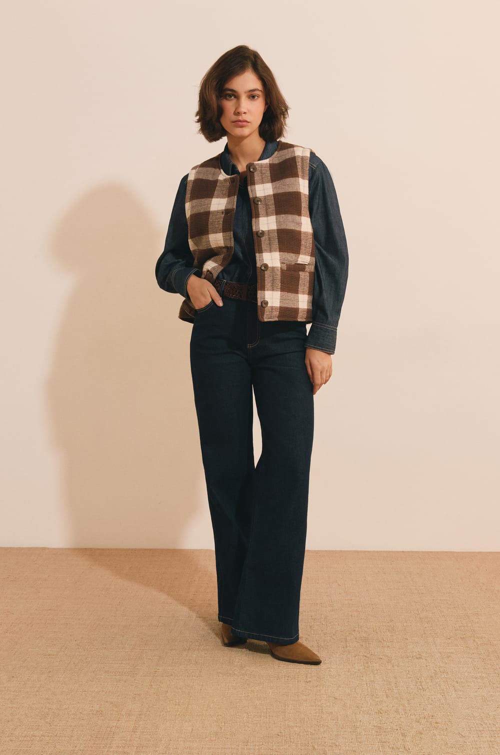 Gilet sans manches &agrave; carreaux;${refinementColor}
