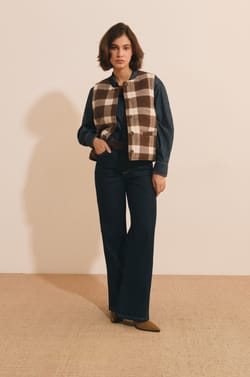 Gilet sans manches &agrave; carreaux;${refinementColor}