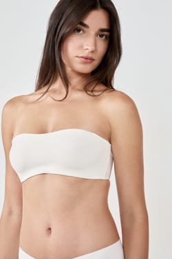 Soft Underwire Bandeau Bra With Removable Straps;${refinementColor}