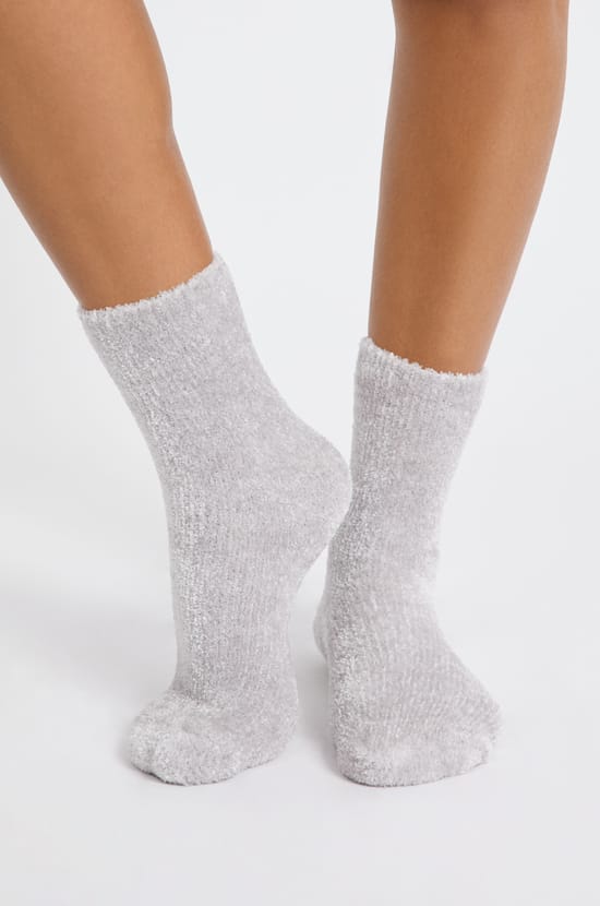 Socken aus grobem Strick;${refinementColor}