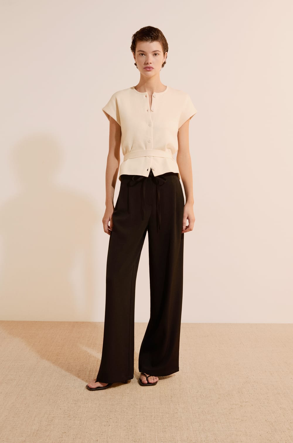 Pantalon fluide large;${refinementColor}
