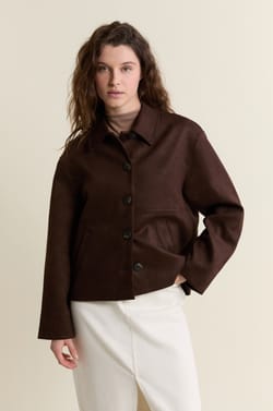 Veste effet daim;${refinementColor}