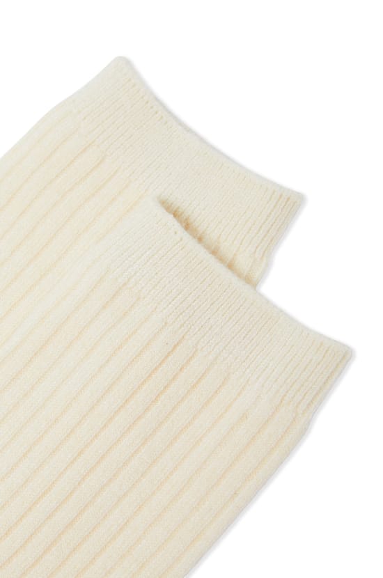 Chaussettes unies;${refinementColor}