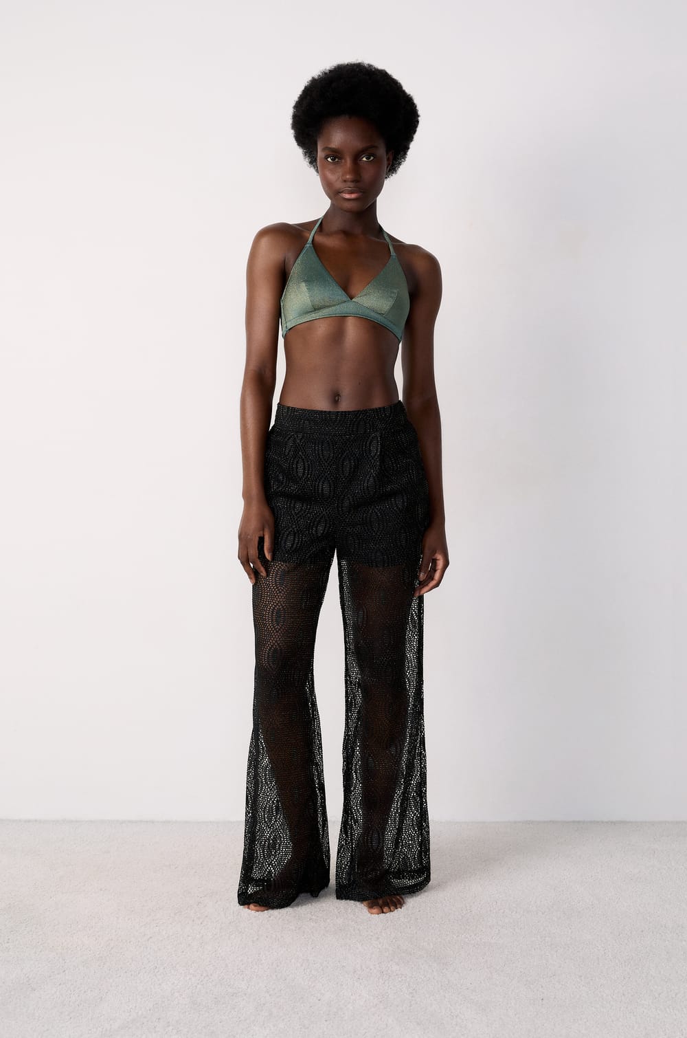 Openwork beach trousers;${refinementColor}