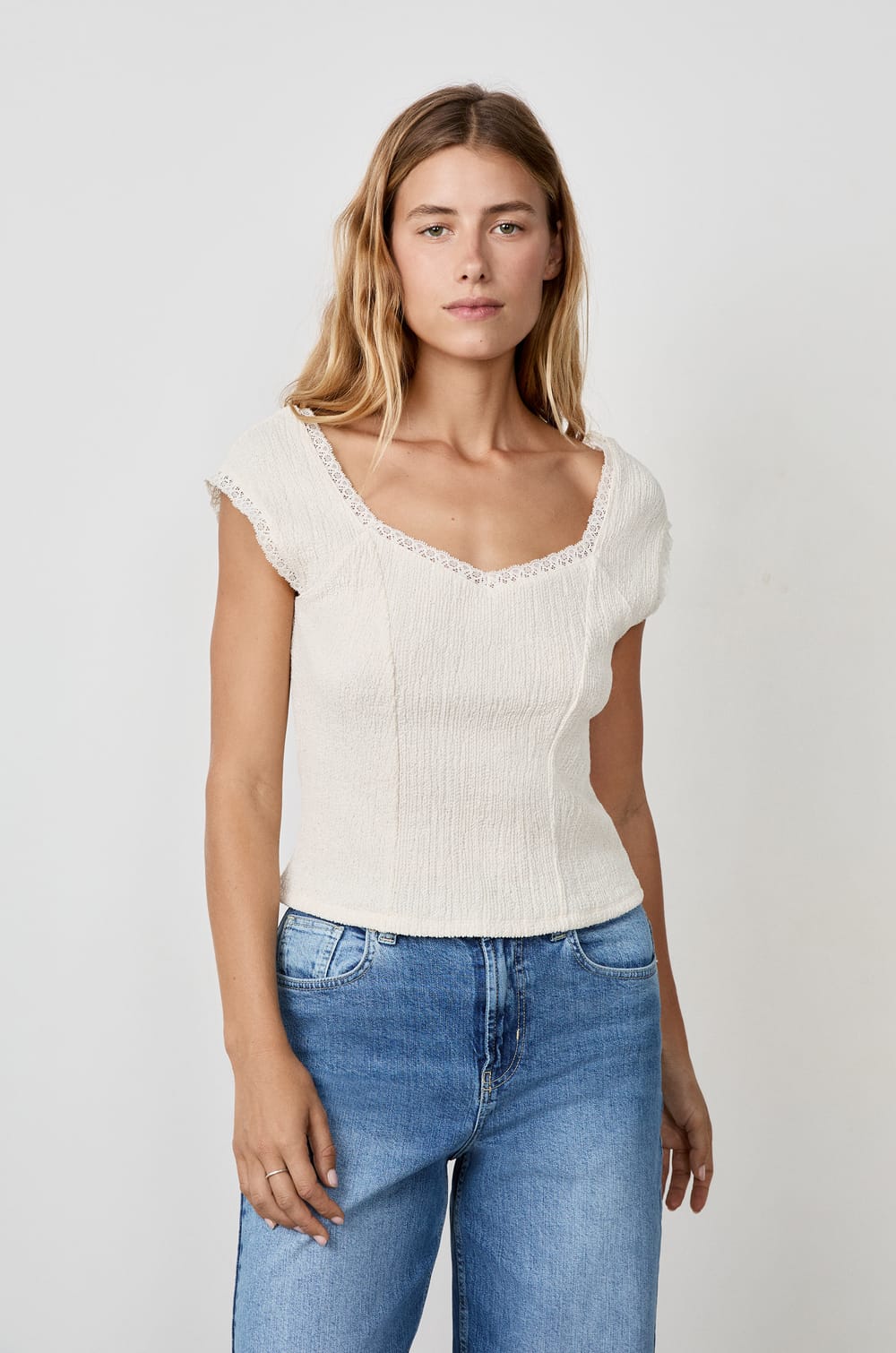 Playera de manga corta;${refinementColor}