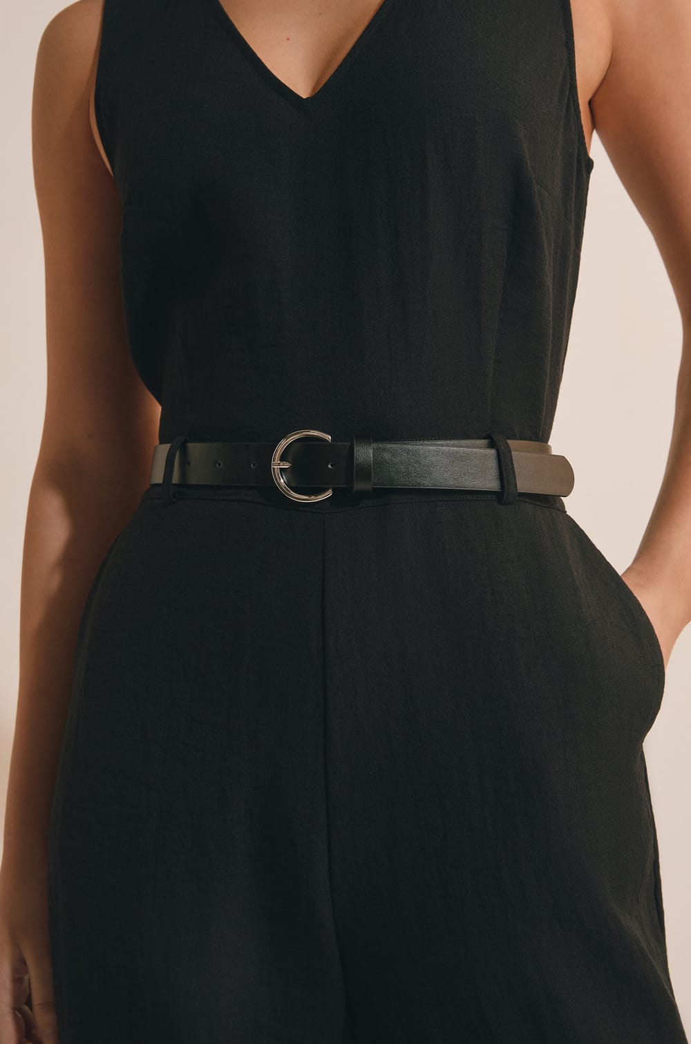 Combinaison sans manches;${refinementColor}