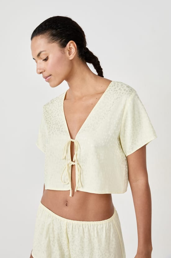 Short-sleeved pyjama top;${refinementColor}
