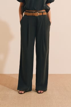 Pantalon large;${refinementColor}