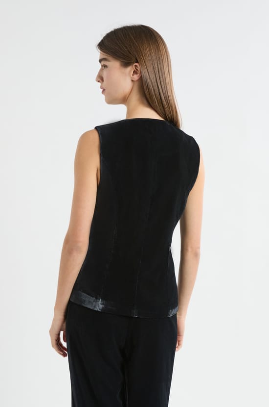 Top sans manches en velours &agrave; boutons dor&eacute;s;${refinementColor}