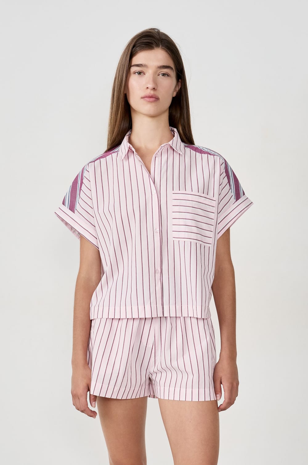 Chemise de pyjama à rayures;${refinementColor}