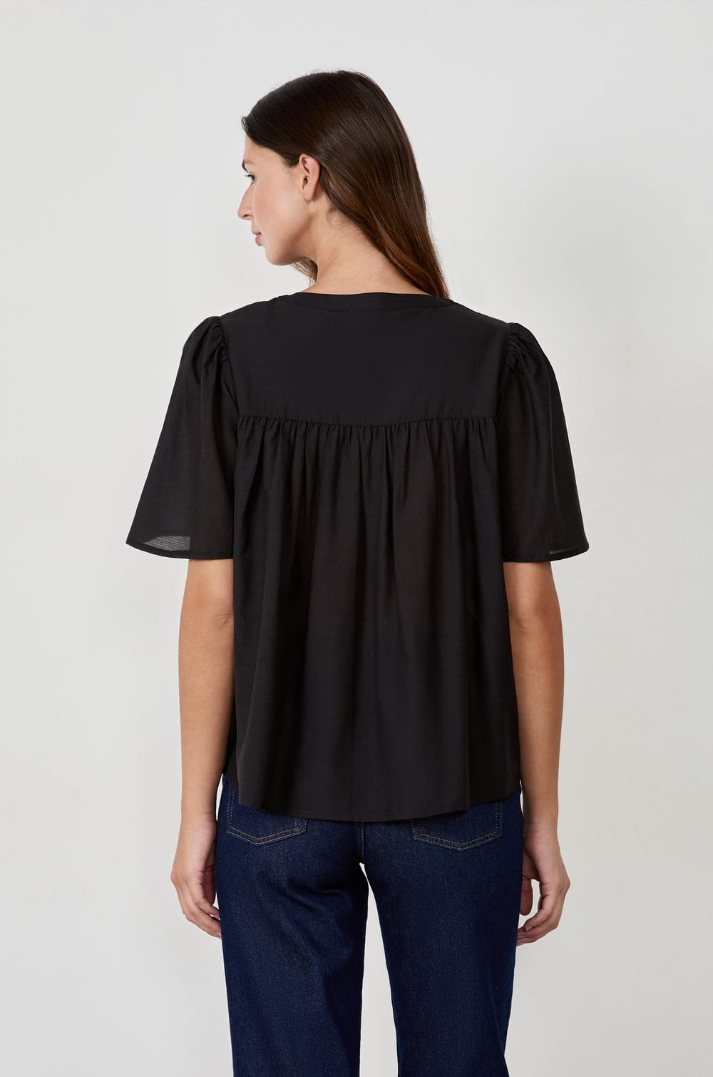 Blusa manga corta;${refinementColor}