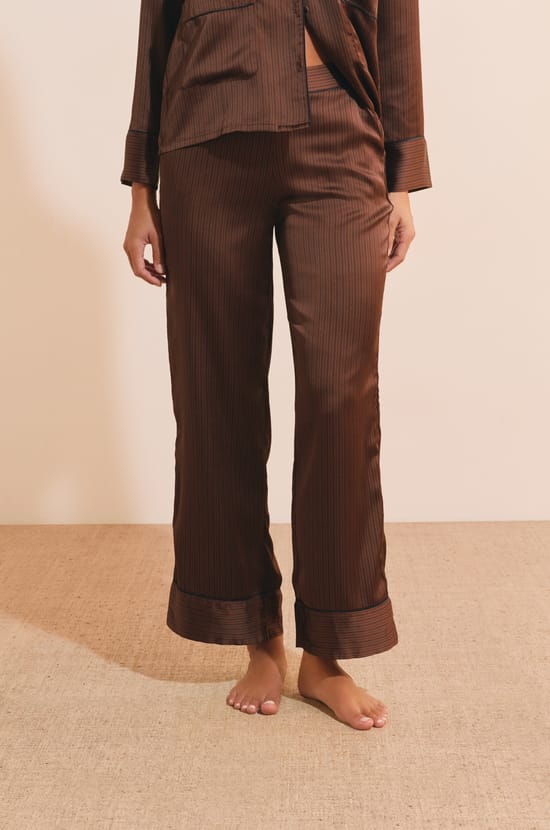 Pantalon de pyjama satin&eacute; &agrave; motifs;${refinementColor}