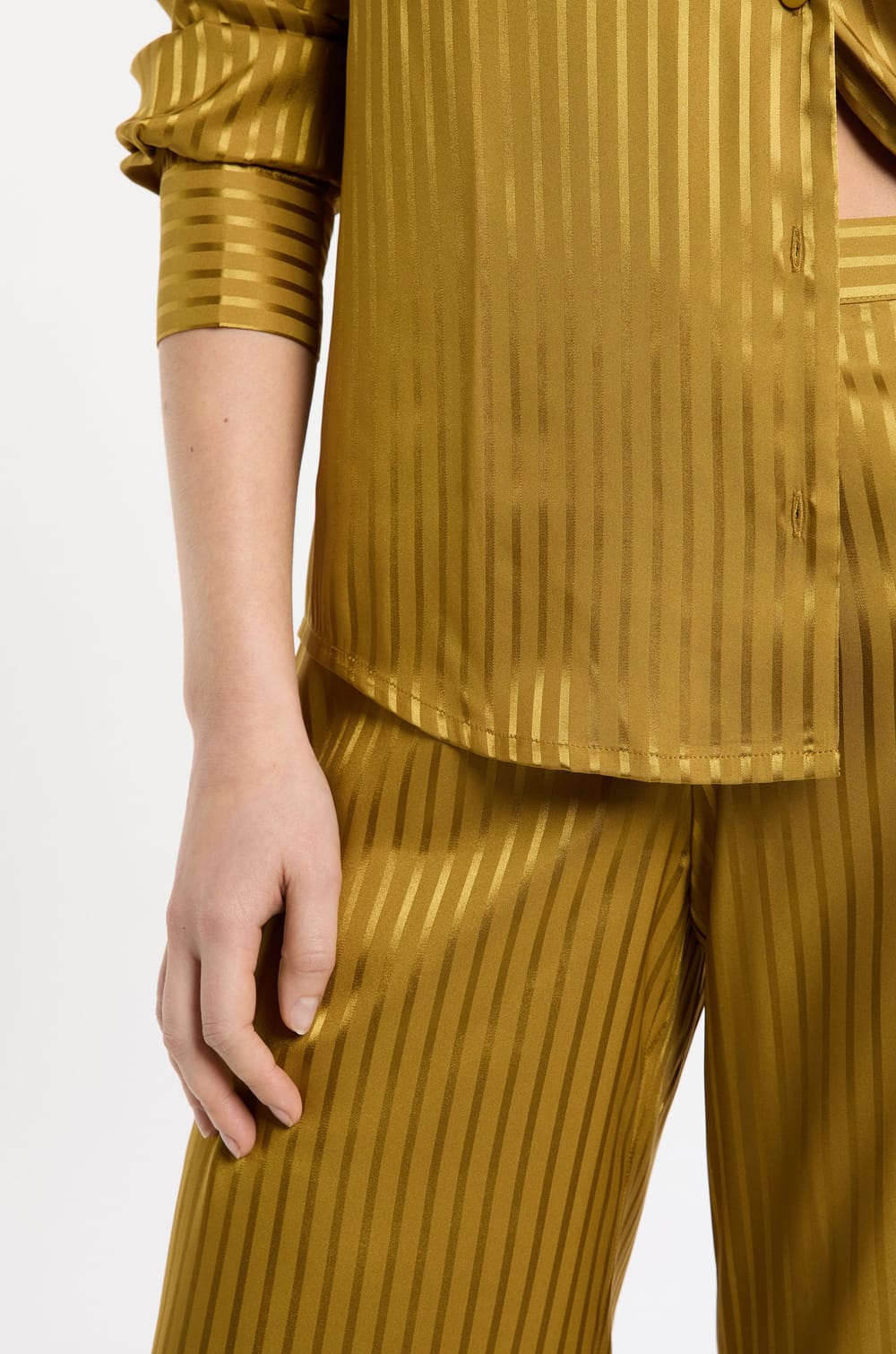 Pantalon de pyjama satinée à rayures;${refinementColor}