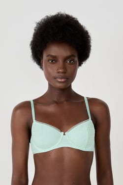 Sujetador clásico de encaje;${refinementColor}