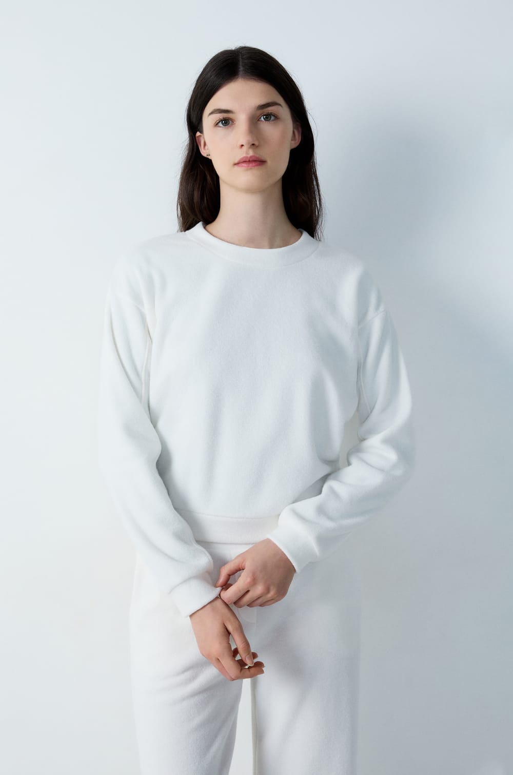 Granulated fleece sweatshirt;${refinementColor}